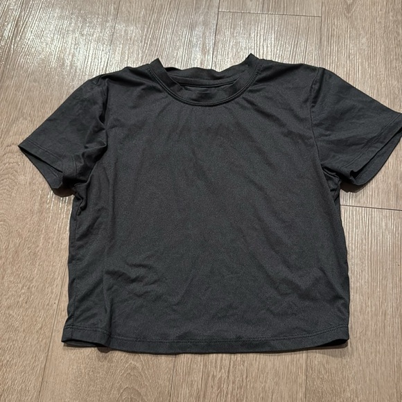 WeWoreWhat Short Sleeve Active Tee Black Med - Picture 3 of 6